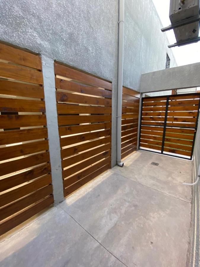 Departamento 2 Planta Baja Hasta 4 Huéspedes Apartamento *
