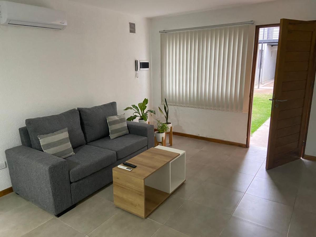 Departamento 2 Planta Baja Hasta 4 Huéspedes * Tunuyán